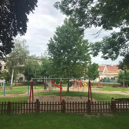 V Prvorepublikove Vile Podebrady