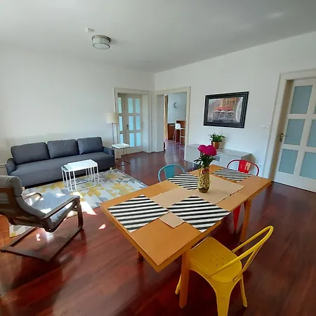 Apartment V Prvorepublikove Vile *